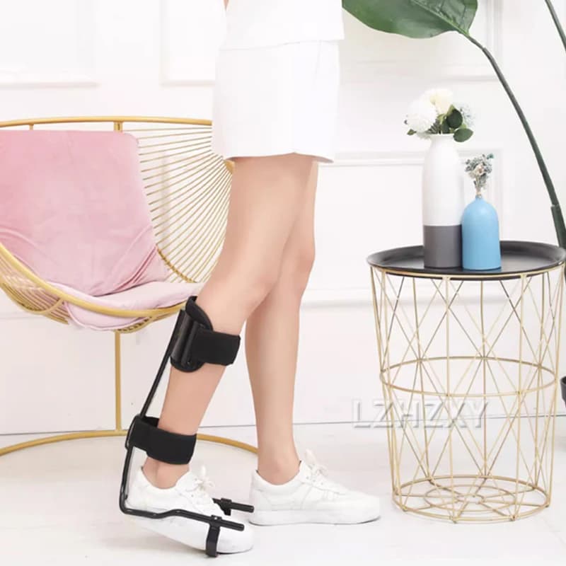 Attrezzatura portatile per la riabilitazione dell'emiplegia da ictus Supporto per caviglia Ortesi per cedimenti del piede Supporti per il piede per correggere gli strumenti Varus Nuovo