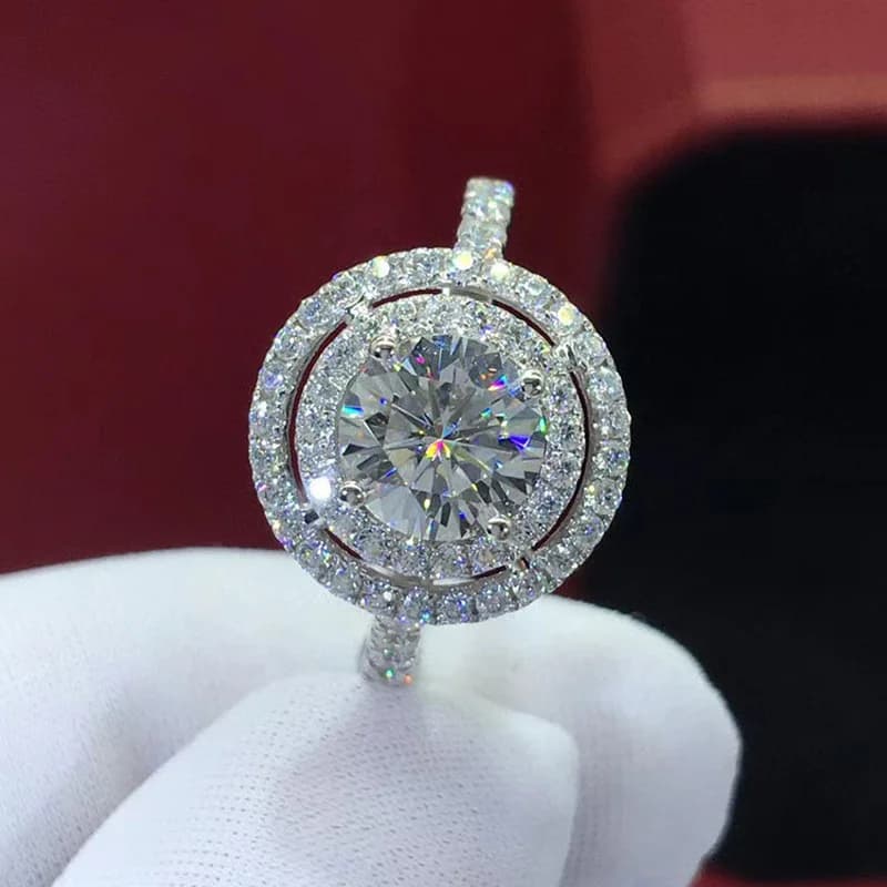 Simple Ring White Gold Plated, European Style Fashion Jewelry, New with Artificial Gem Inserted