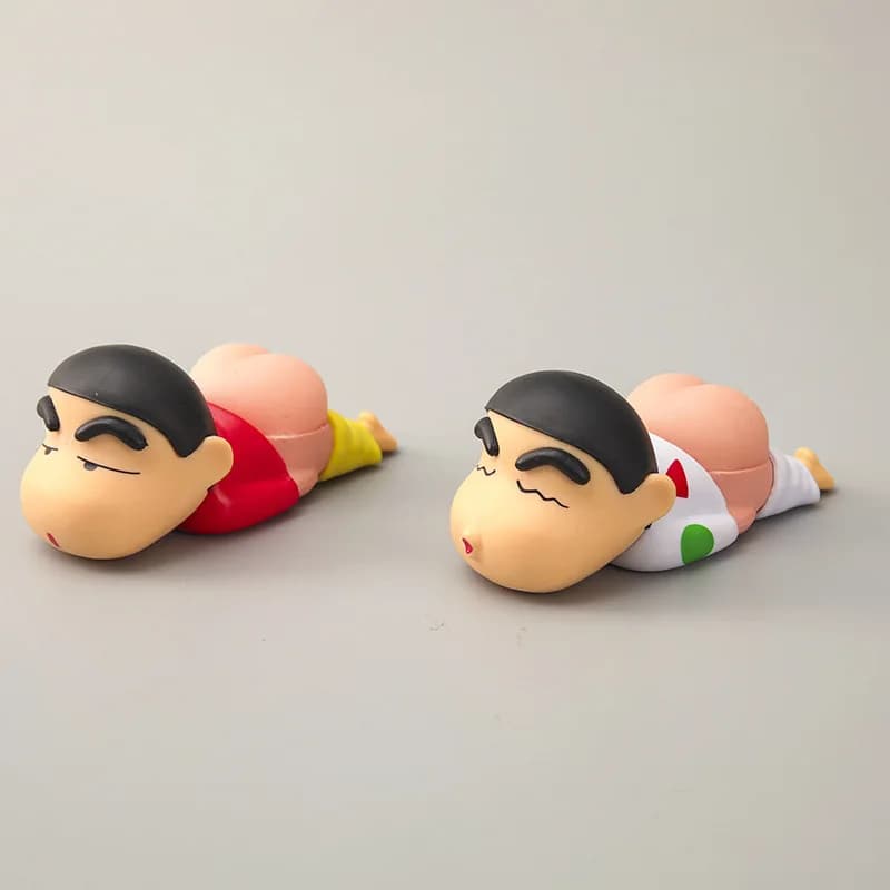 2 pz. PVC Crayon Shin-chan Fatto a Mano Creativo Anime Cartone Animato Carino Morbido Nuovo Giocattolo Bambola Decorazione per Auto Trendy