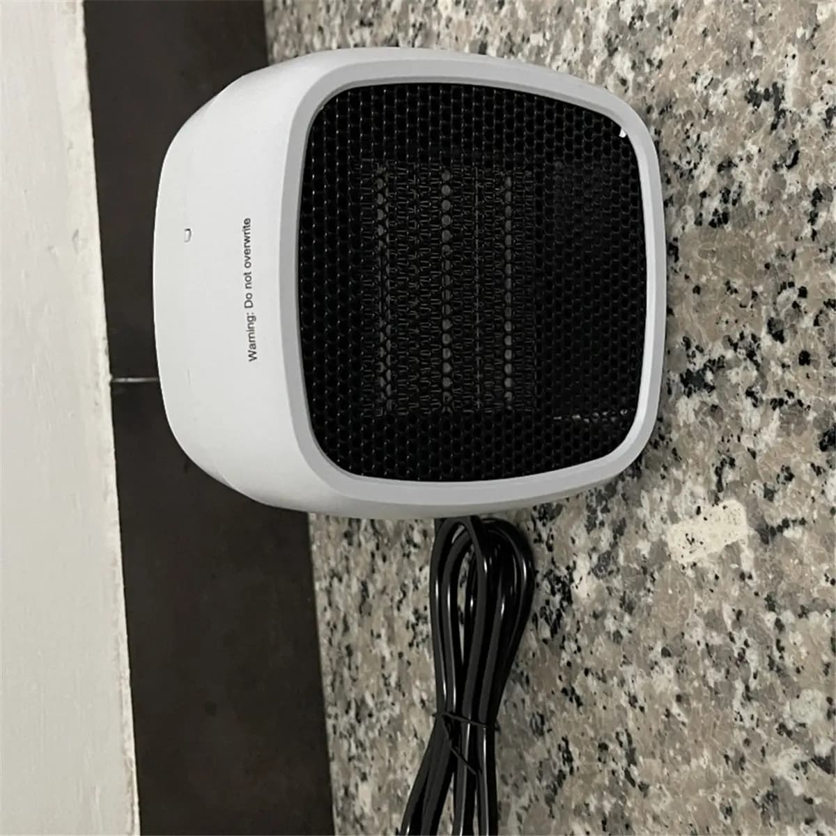 Delizioso- Riscaldatore da tavolo Quadrato per uso domestico Piccolo ventilatore di riscaldamento elettrico Ufficio Riscaldatore di riscaldamento a velocità portatile Spina europea