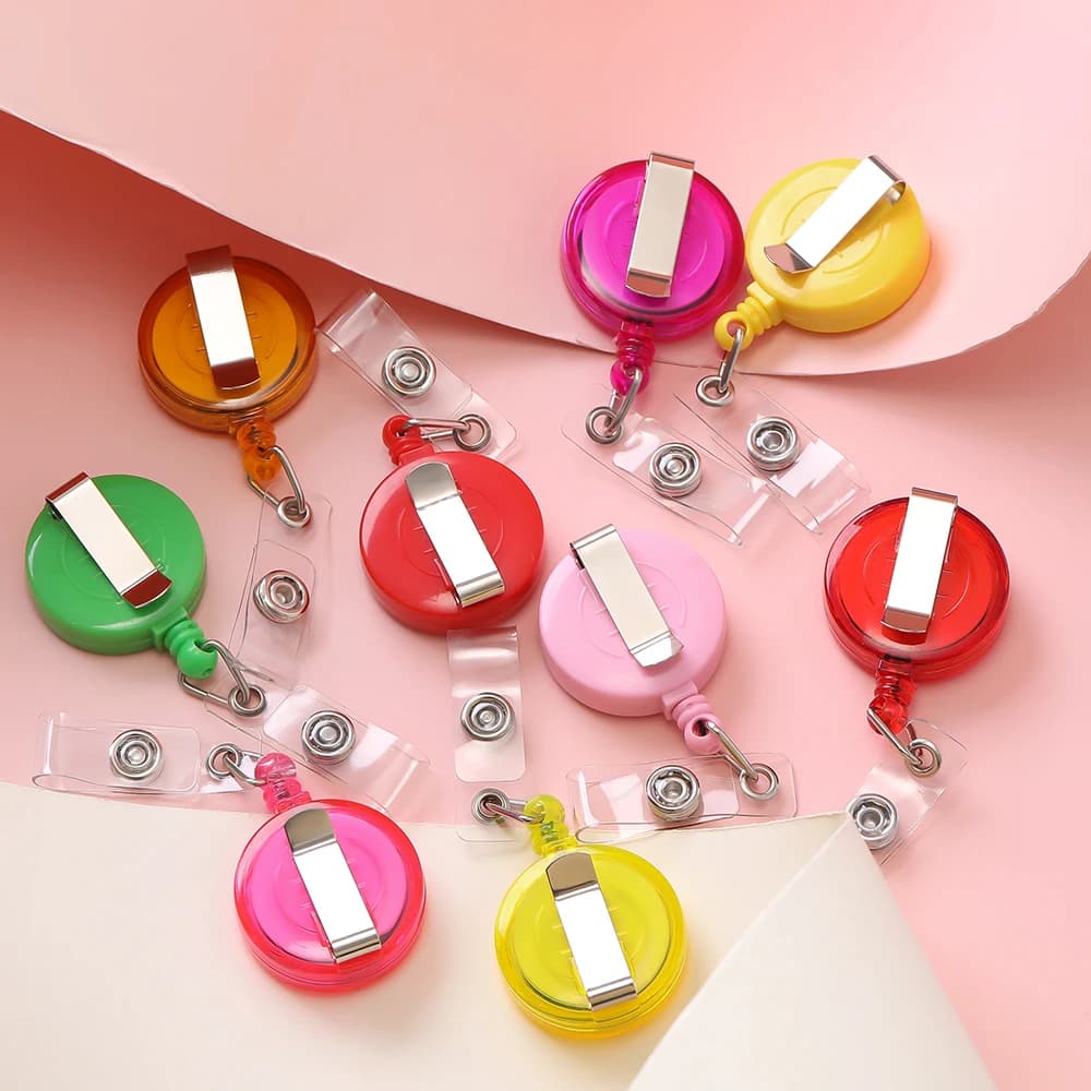Retractable keychain with steel key chain with key chain buckle with wire rope keychain with door ID cards to tear multiple tools