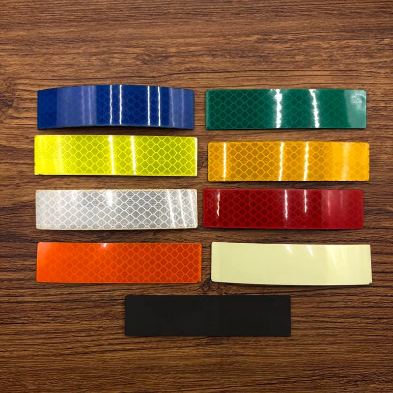 Adesivo Laser Riflettente a Forma di Striscia con Motivo Ir, Luminoso, Inciso con Badge Creativo Personalizzato, con Retro a Strappo, Adatto per Borse, Zaini, Gilet e Toppe Ricamate per Abbigliamento