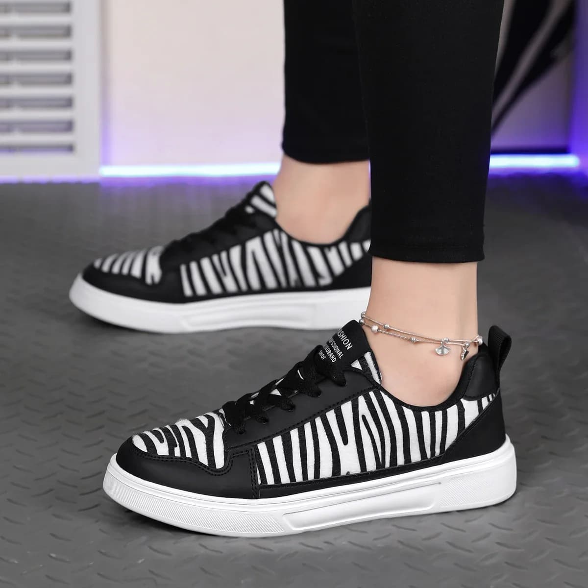 Sneakers da Donna Casual per Uso Quotidiano, Nuove Scarpe Basse Comode e Traspiranti con Suola Morbida Antiscivolo