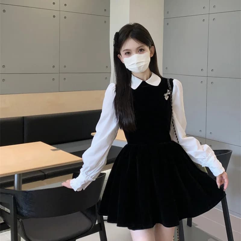 Abito da donna in stile college con blocchi di colore e colletto a bambola, effetto due pezzi, nuovo per la primavera e l'autunno, dolce e snellente con cintura in vita.
