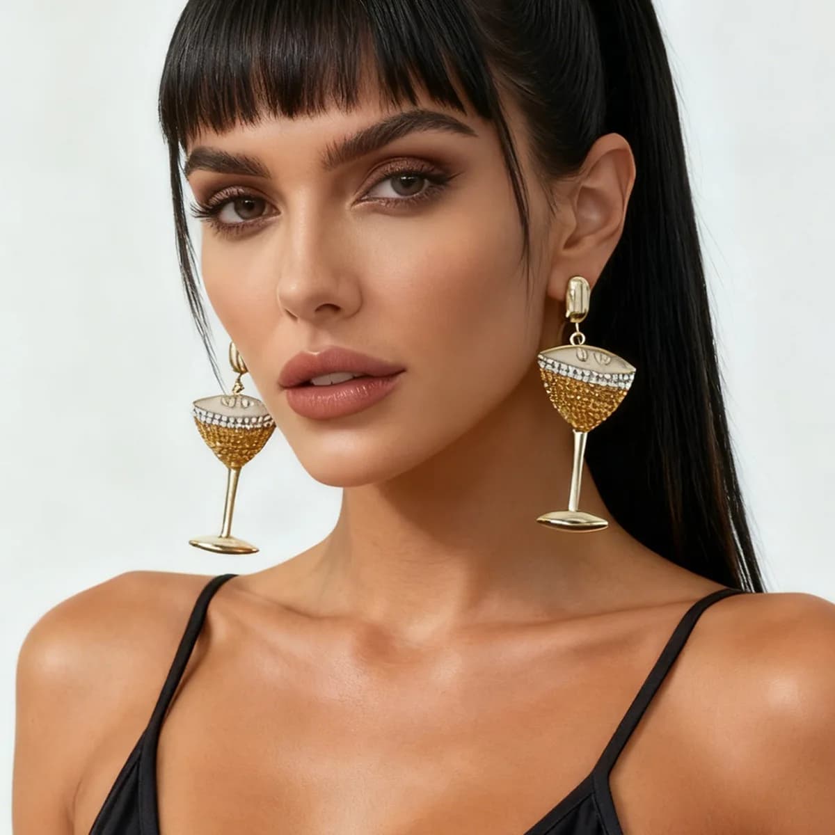 DIGADAGU Orecchini pendenti in vetro di vino con strass in metallo Nuovi orecchini semplici esagerati Accessori per gioielli quotidiani da donna