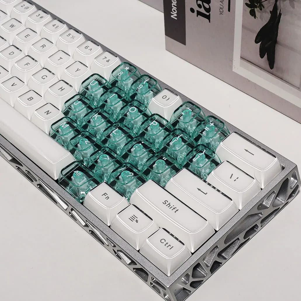 Crystal Jelly Love ome, wear-resistant injection moulded for navigation of mechanical keyboards