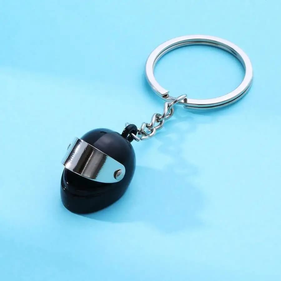 1pc Creative Motorcycle Helmet Shaped Keychain, Realistic & Cool Design, For Motorcyclists' Club, Car, Phone, Keychain, Gift For
