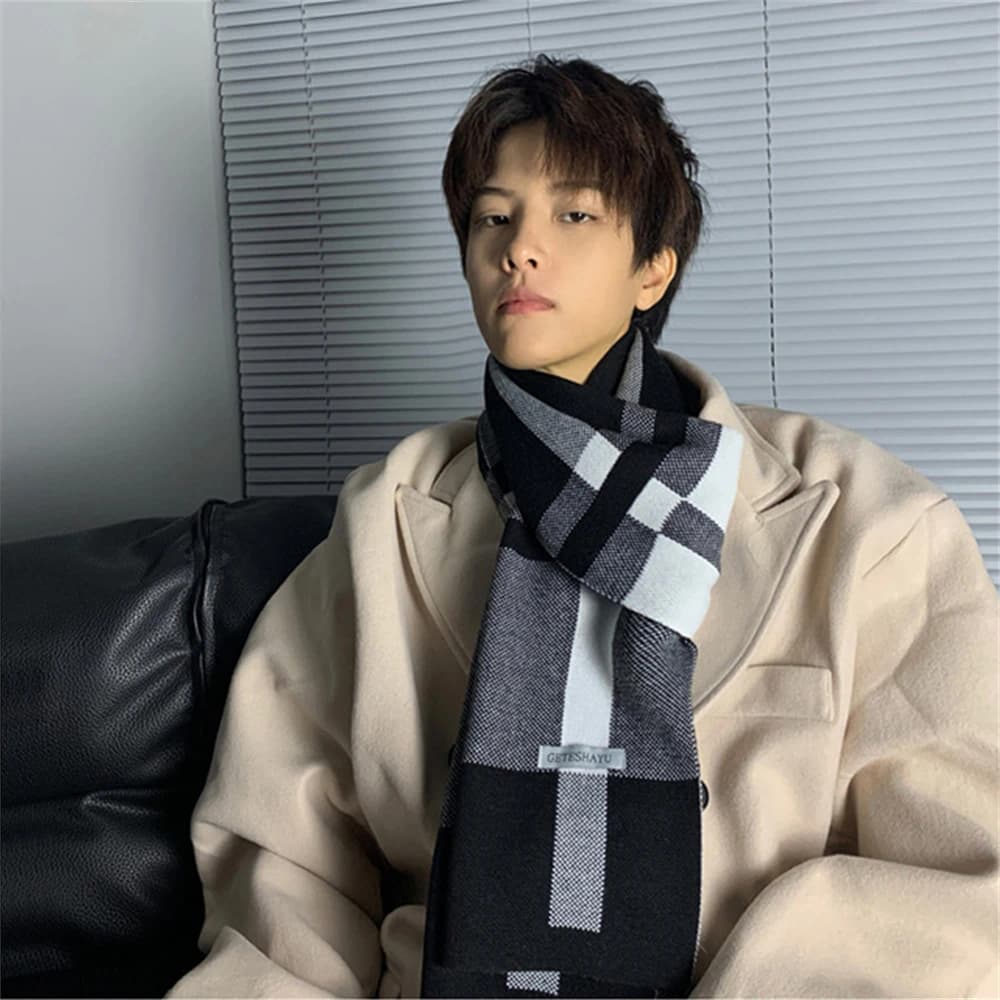 Sciarpa lavorata a maglia casual invernale da uomo ad alto senso Calore autunnale Linee semplici Sciarpe lunghe scozzesi Accessori di abbigliamento casual antivento