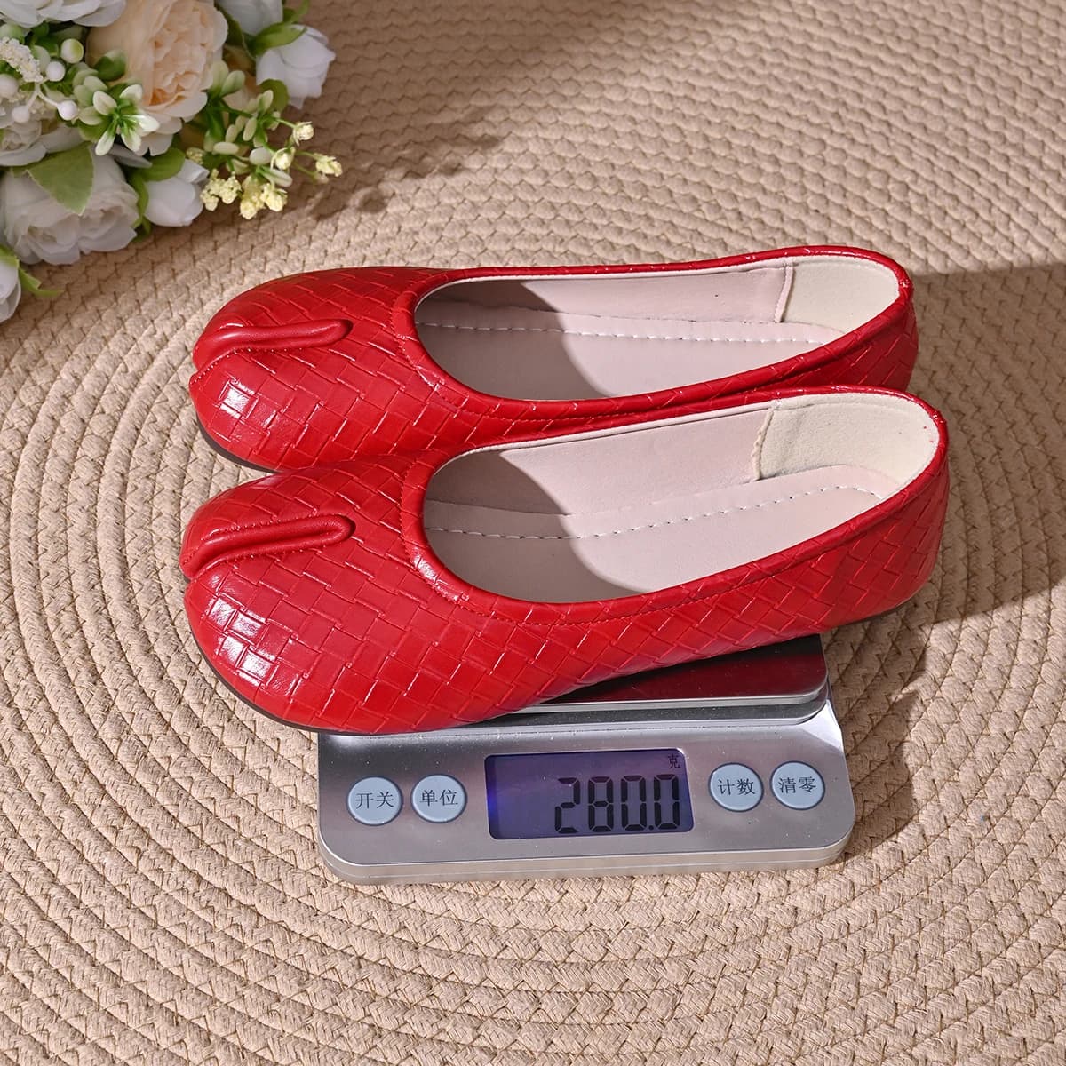 Women Weaving patterns Tabi Split Toe Ballet Flats Summer Slip On Loafers Casual Comfortable Flat Shoes Zapatos Mujer Loafers