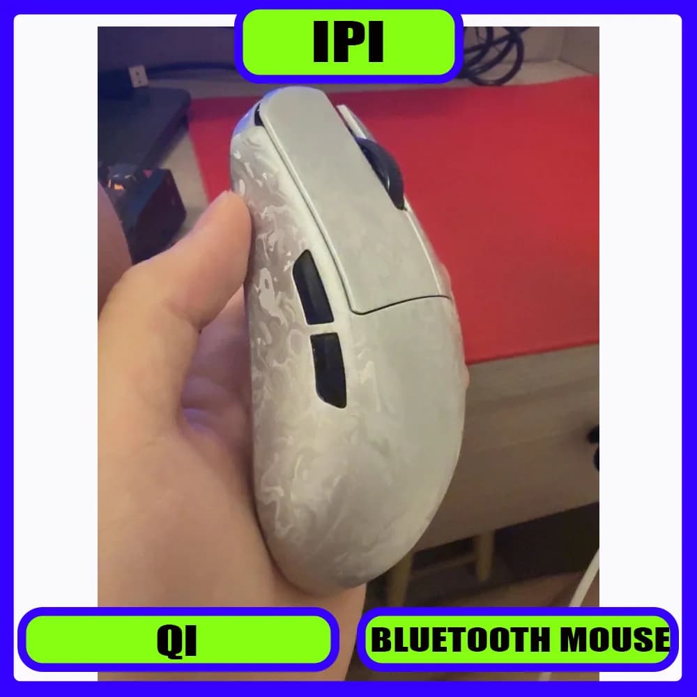 Mouse Wireless IPI QI in Fibra di Carbonio Composita per Mani Grandi, 30000 DPI 8K Nordic 52840 PAW3950, Mouse da Gaming Leggero 1K con Cavo