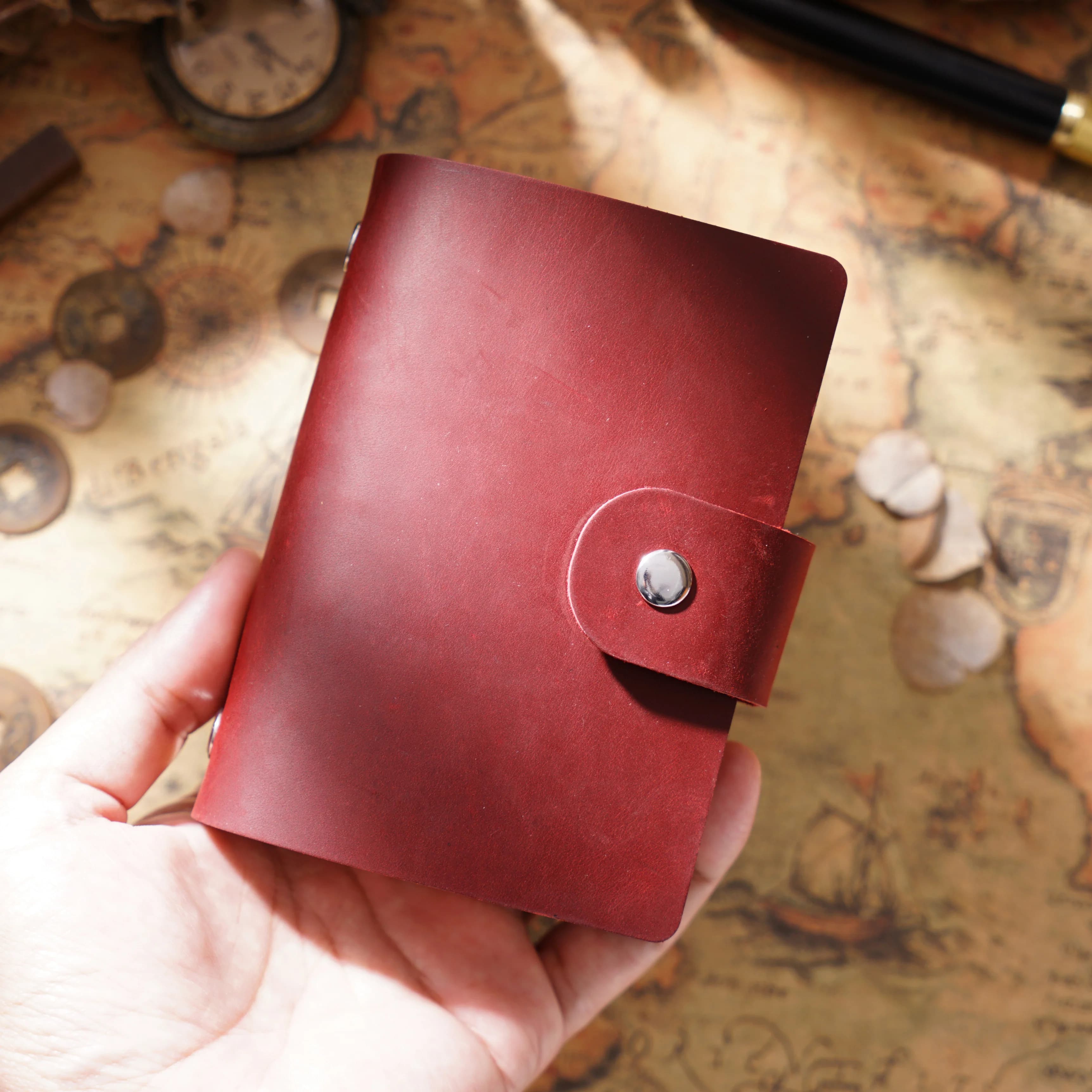 Agenda ad anelli in vera pelle formato A8 Mini notebook ad anelli a 5 fori in pelle bovina con anelli in argento da 15 mm Blocco note per diario con organizer retrò