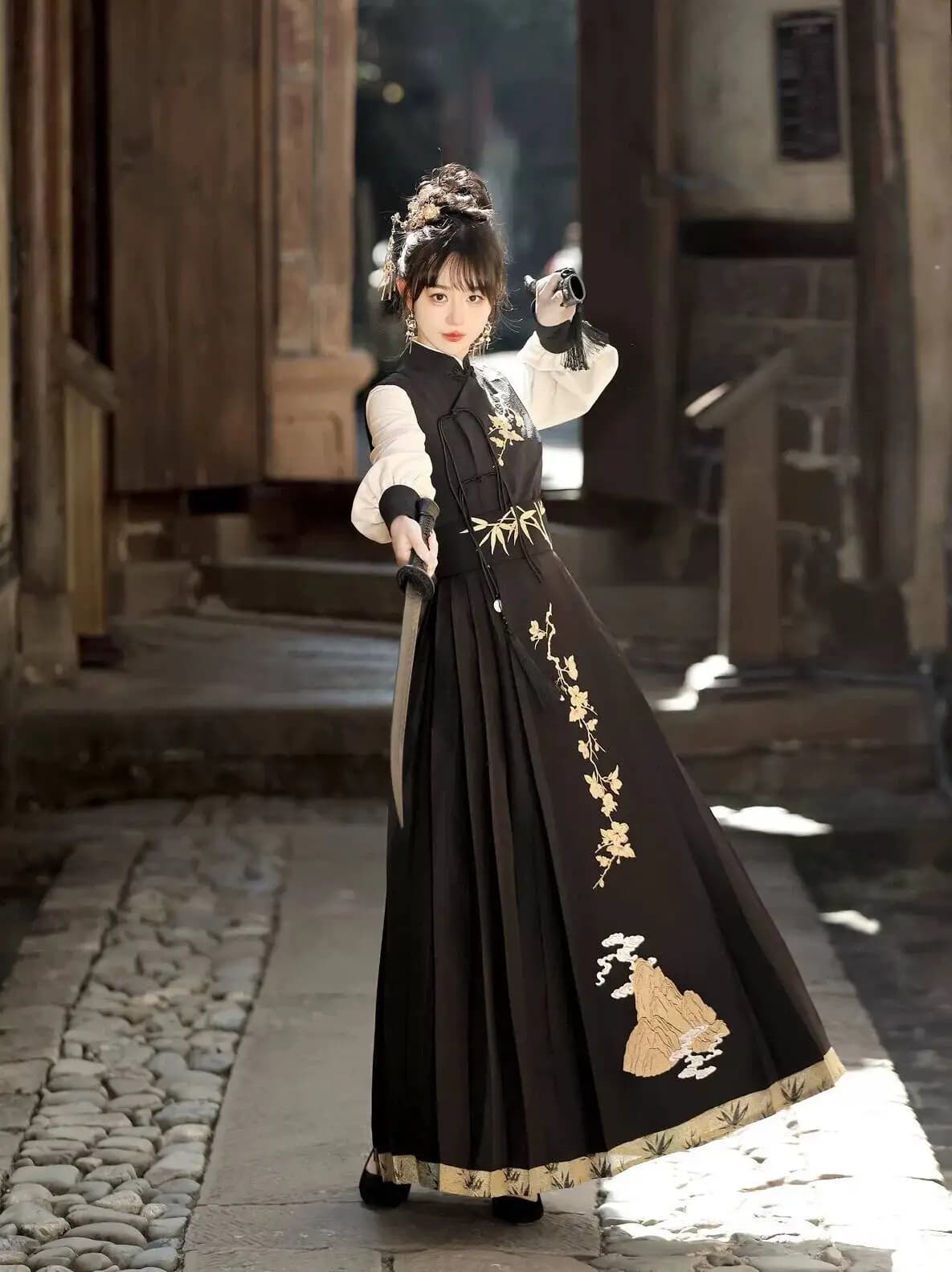Yunshan Rao Improved Hanfu Embroidered Women's Daily New Chinese Style Mamian Skirt Top Vest Set Han Elements