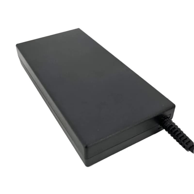 LL Chicony 20V 10A 200W AC Adapter Charger For MSI Katana 15 B13VFK B13VFK-1479AU