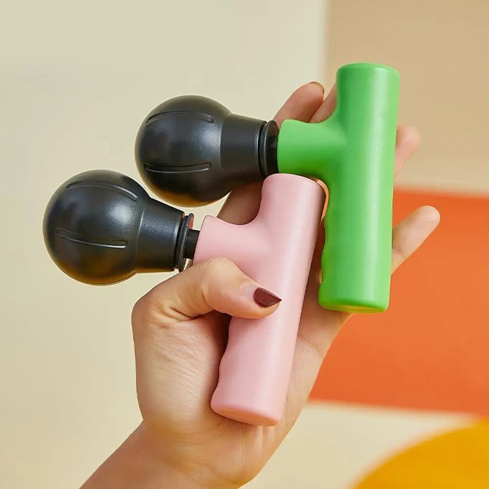 Mini Deep Muscular Massage Gun, Percussion Massage Rechargeable for Arm and Back, Travel Size