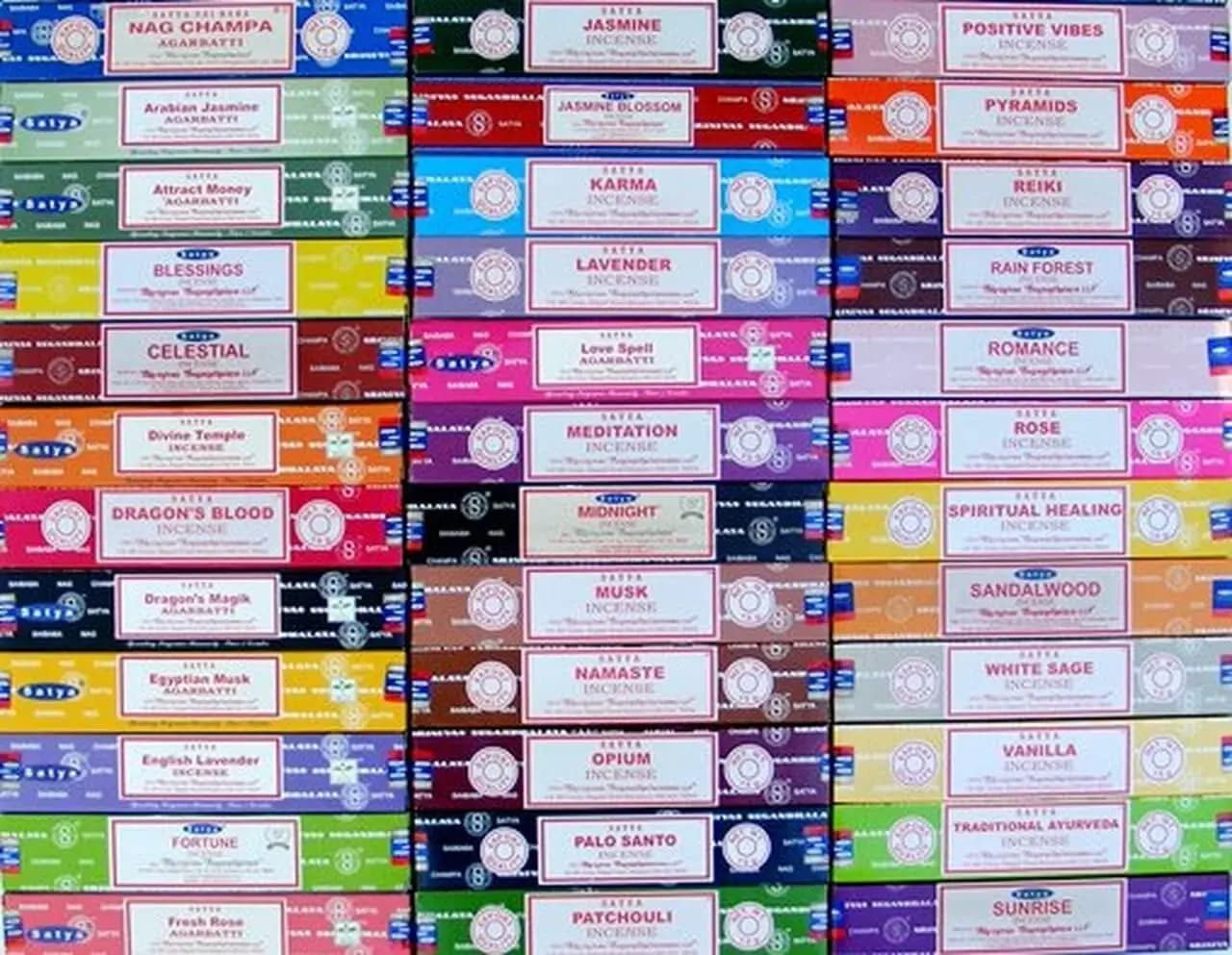 Set di 12 Bastoncini di Incenso Assortiti per Meditazione, Aromaterapia, Yoga, Guarigione e Rilassamento - 180 Bastoncini (12 Confezioni x 15 Bastoncini)