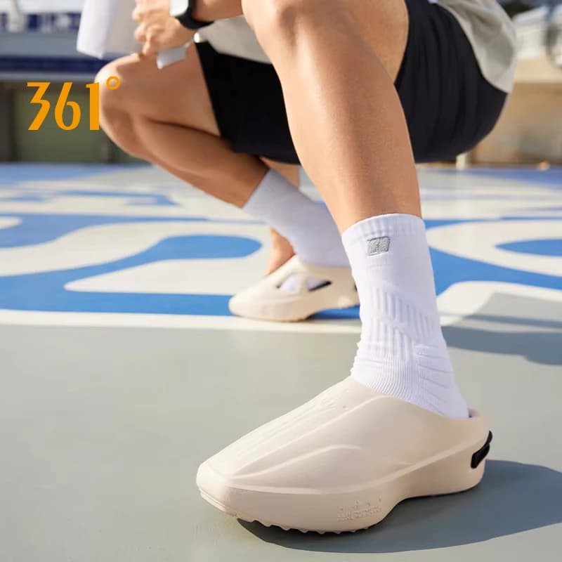 Pantofole da uomo Joker Cyber da 361 gradi Scarpe da uomo comode e leggere da spiaggia morbide e traspiranti alla moda 672521104