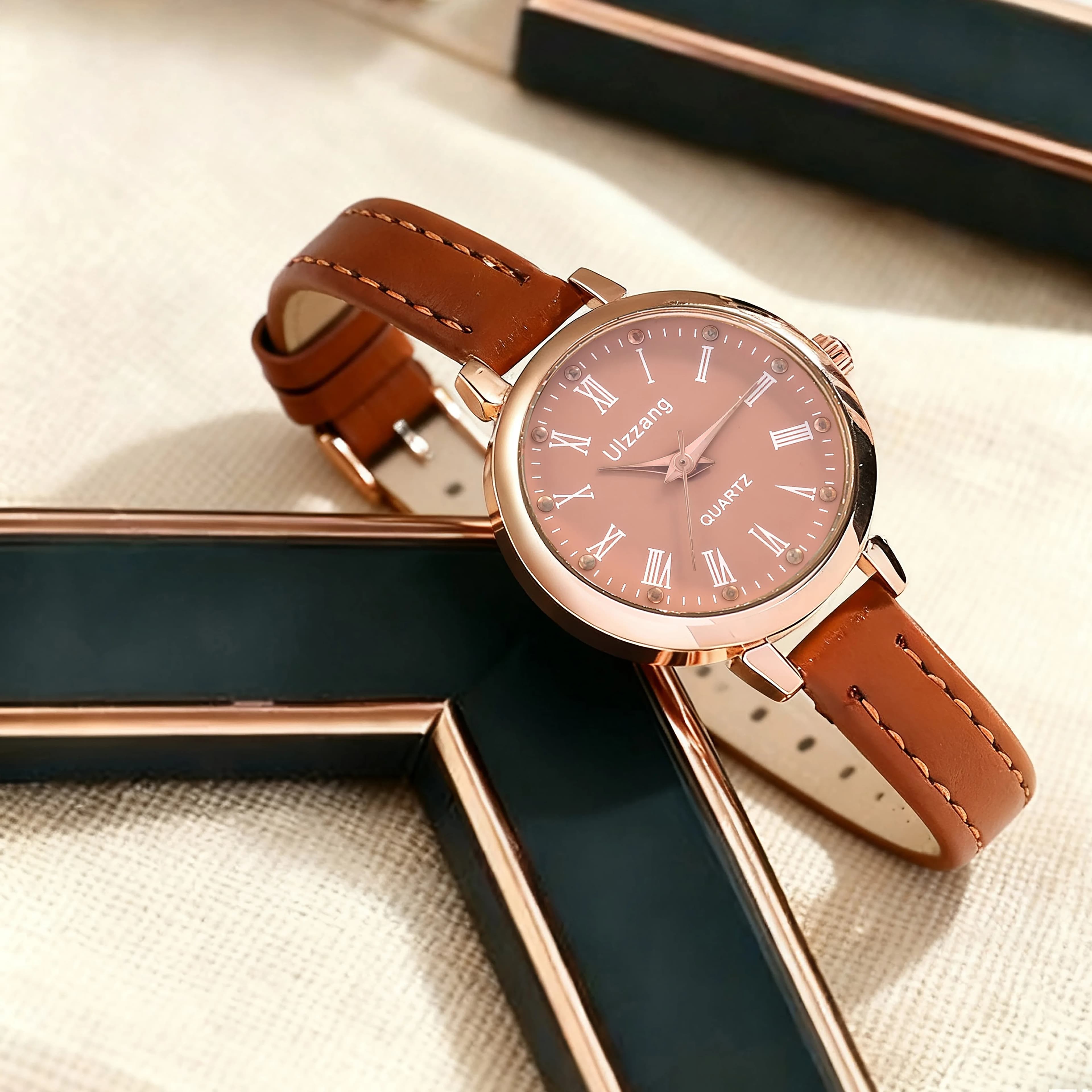 Women's quartz watch with simple and fashionable retro round dial, suitable for everyday use, Thanksgiving, Christmas gifts