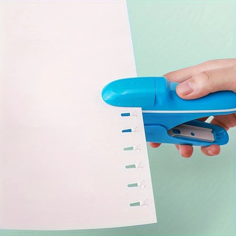 1Pc Needle-Free Stapler Manual Paper Binding Press for Office School Supplies Effort-Saving Stapler Without Staples