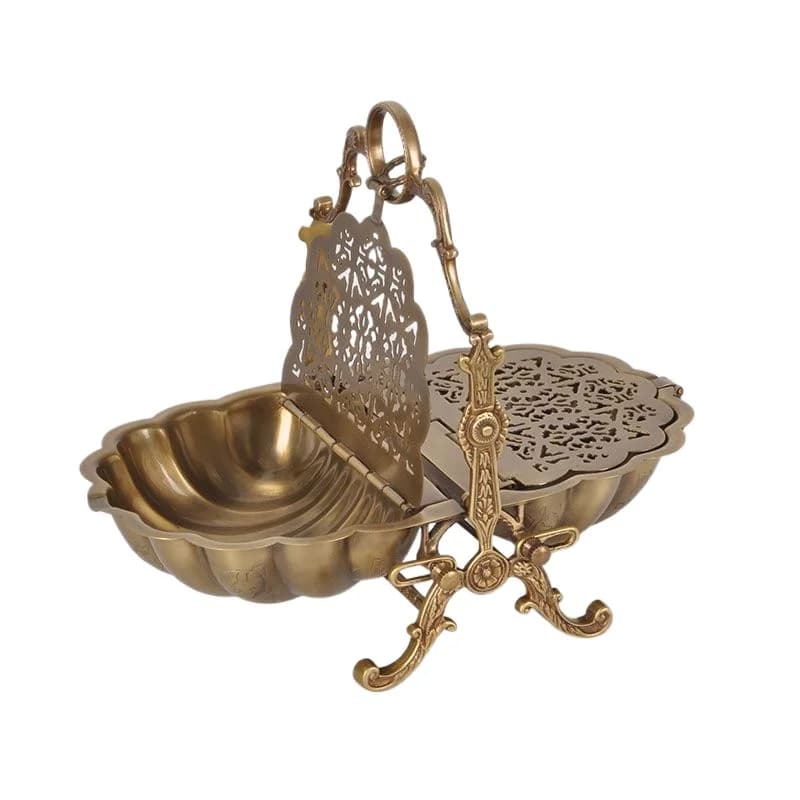 Piatto di frutta francese creativo in ottone, piatto di frutta secca pieghevole per snack a forma di capesante, ornamento artigianale per desktop domestico