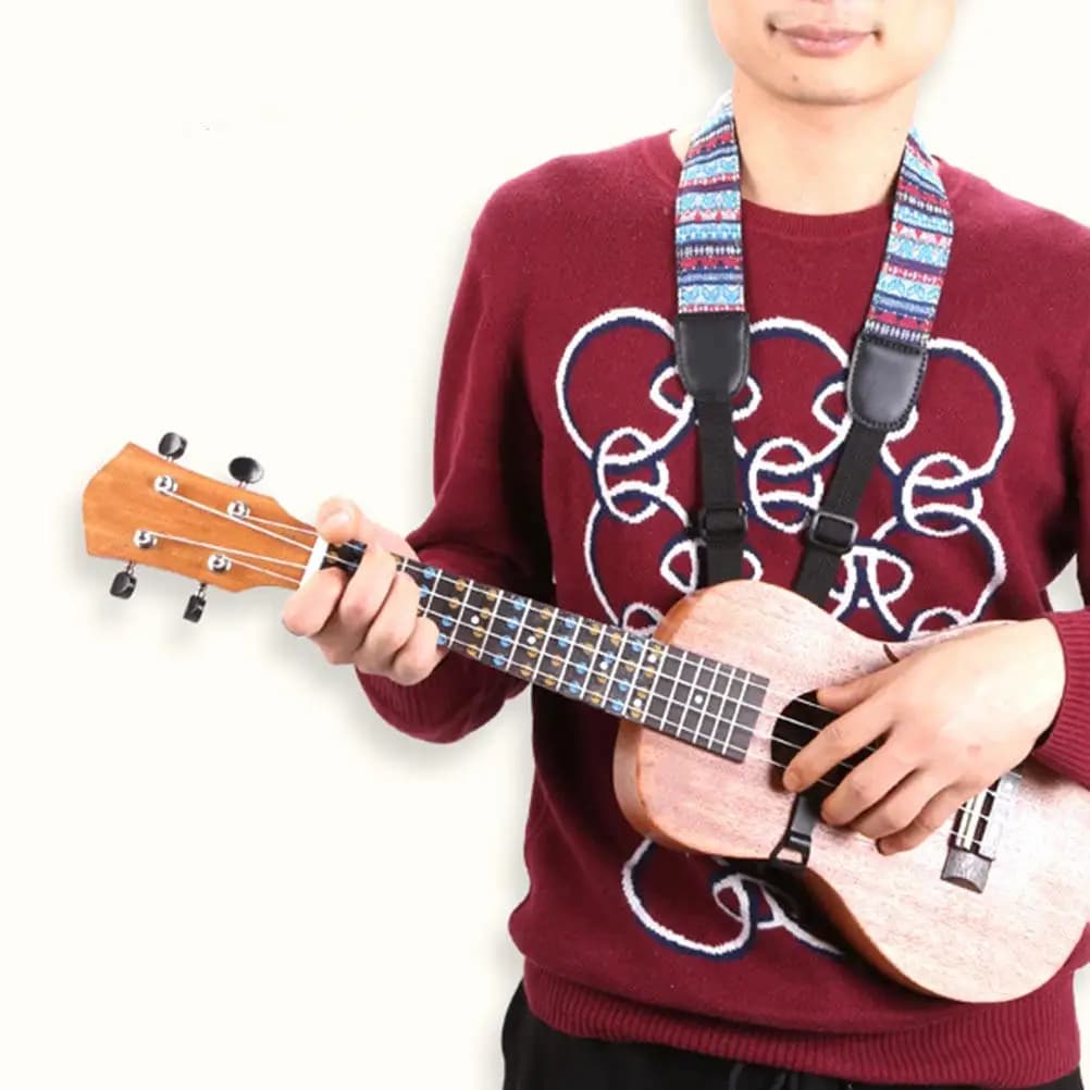 4 Fogli di Adesivi per Scale di Ukulele, Etichette in PVC per Tastiera, per Principianti, Facili da Installare, Design Sottile, Senza Residui, Non Danneggiano il Suono