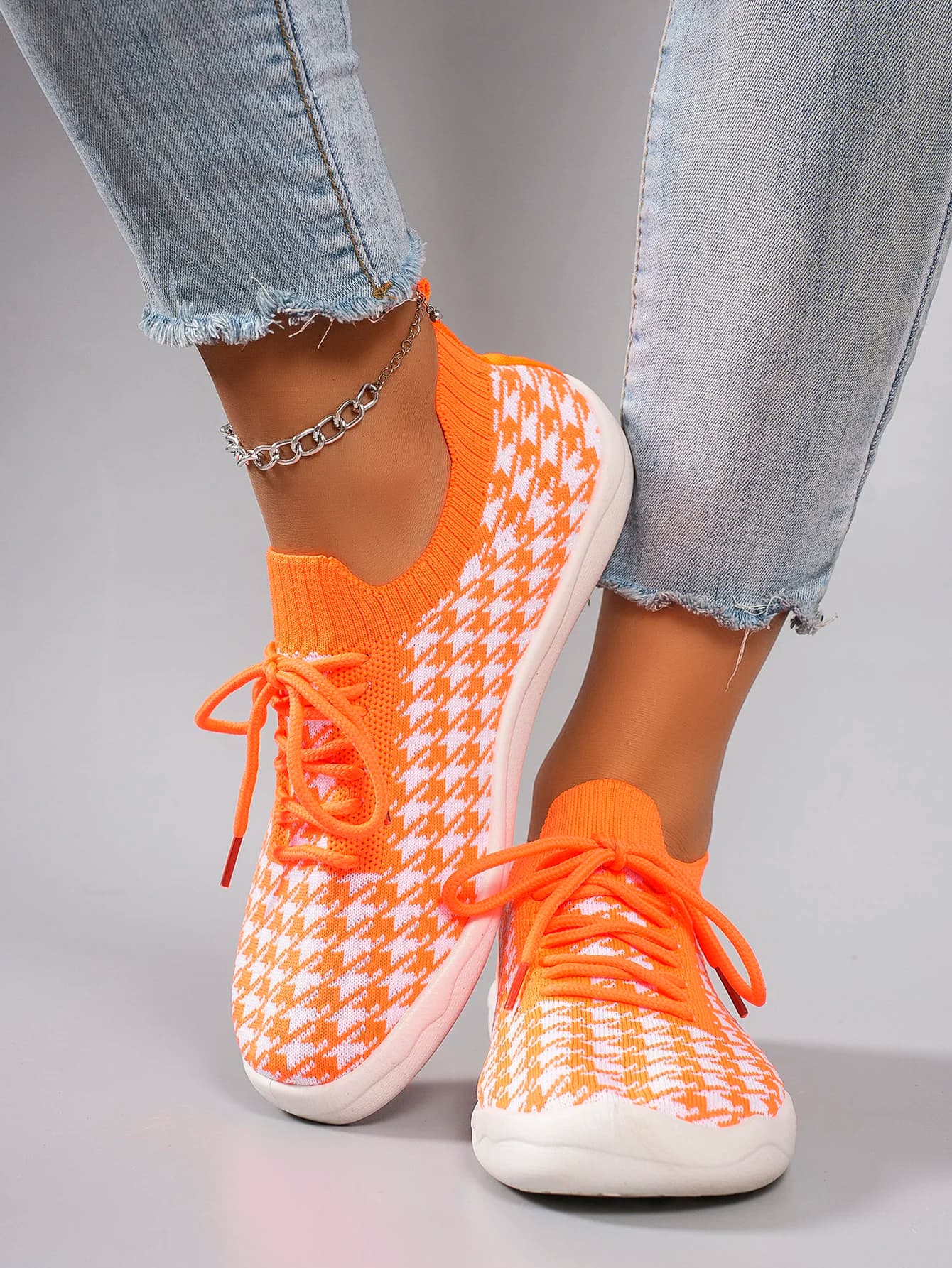 Women's new spring shoes, fashionable, breathable, lightweight, non-slip, wear-resistant, casual sports shoes, low shoes