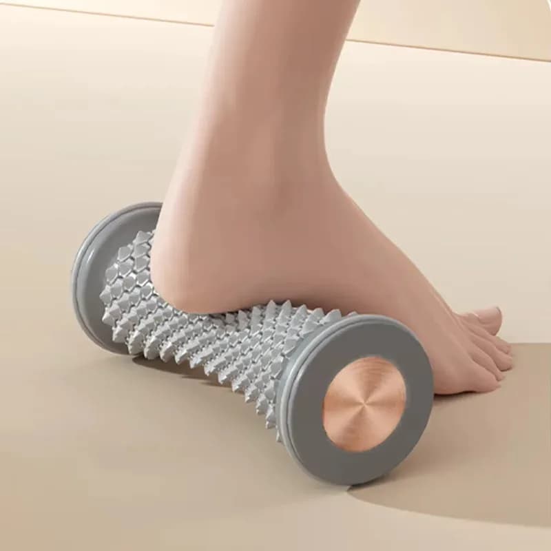 Set 2-in-1 con Rullo Massaggiatore per Piedi e Palla da Yoga, Massaggiatore Manuale per Fascia Plantare per Rilassamento Muscolare, Rullo in Plastica Testurizzata