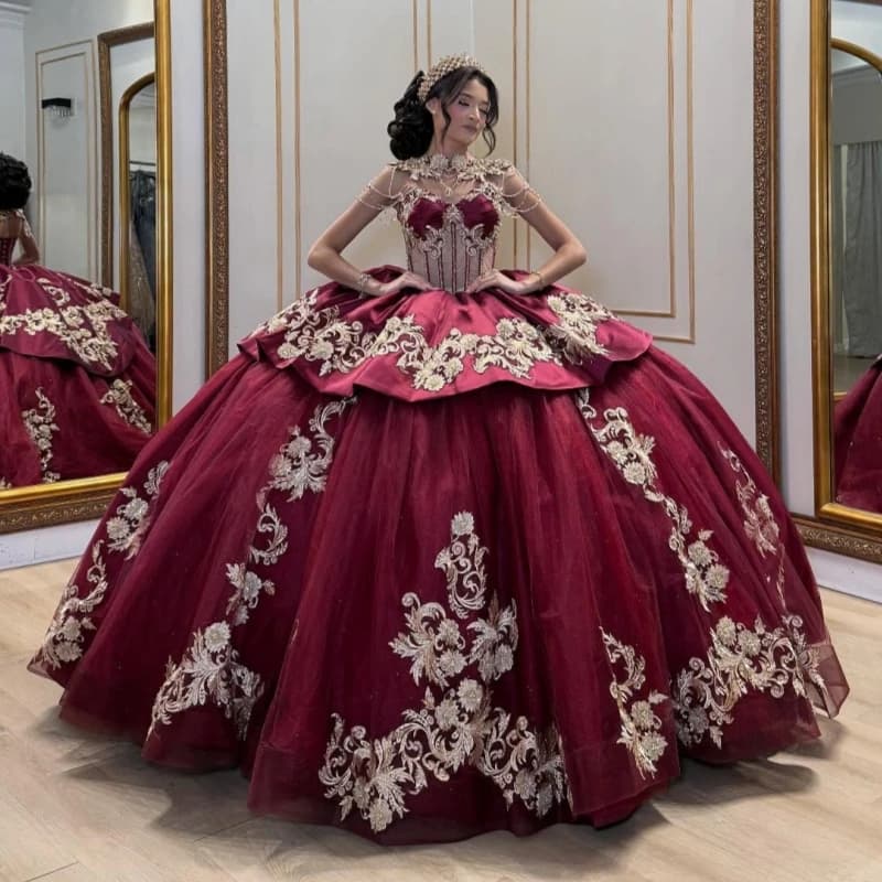 Abiti Quinceanera rossi con spalle scoperte Applique in pizzo con perline Corsetto di cristallo Tull Party Compleanno Sweet 16 Dress Vestidos 15