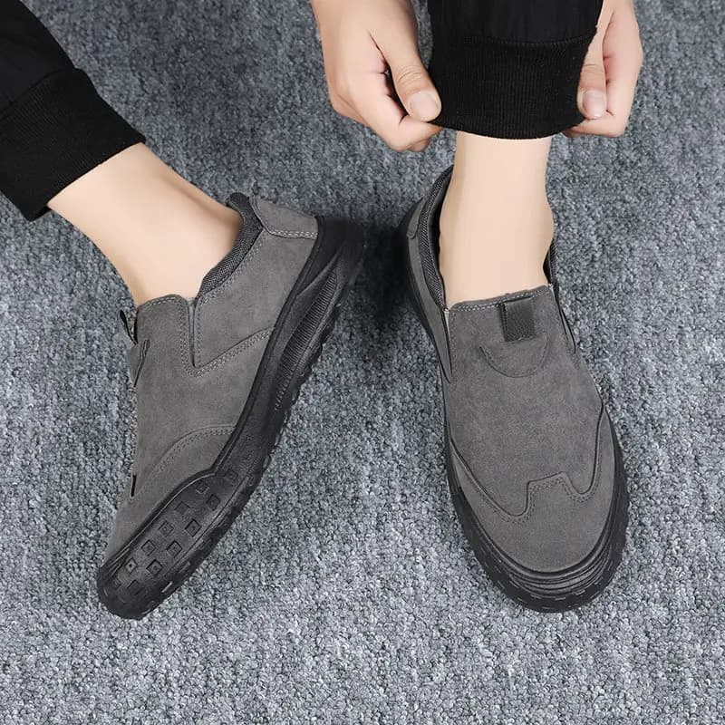Scarpe casual da esterno Scarpe da uomo Scarpe da trekking con suola morbida antiscivolo e resistenti all'usura Le persone pigre si calcano su scarponi da trekking neri