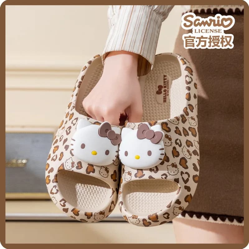 Ciabatte Estive Kawaii Hello Kitty per Donne, Scarpe da Casa Cartoon Sanrio, Antiscivolo per Bagno, Comode e Carine, Sandali da Ragazza, Regalo