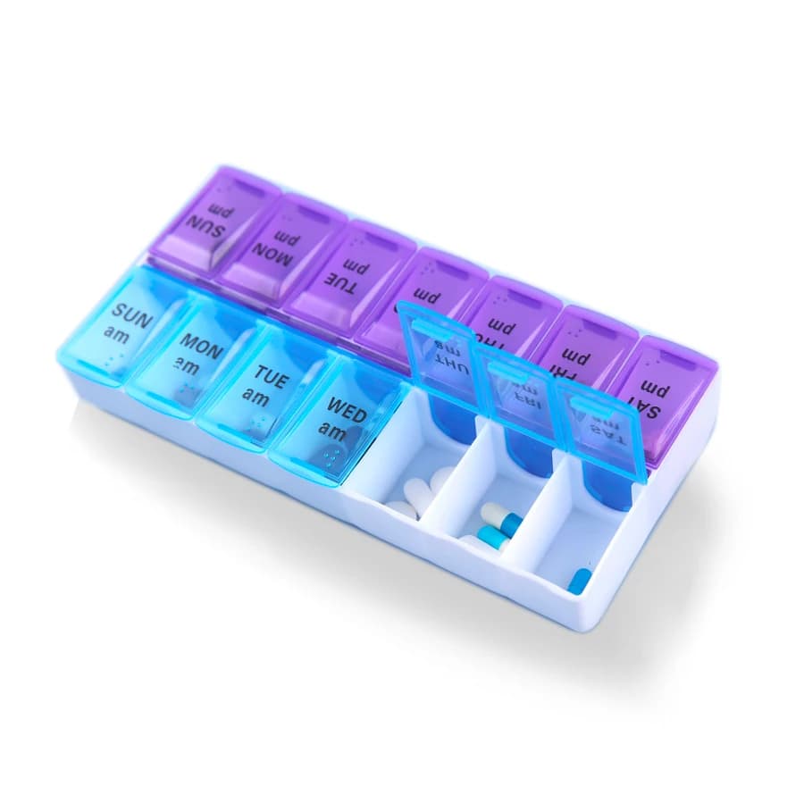 Pills 2 times a day, weekly pills with 7 daily pocket cases to contain vitamins, medicines, drugs and supplements