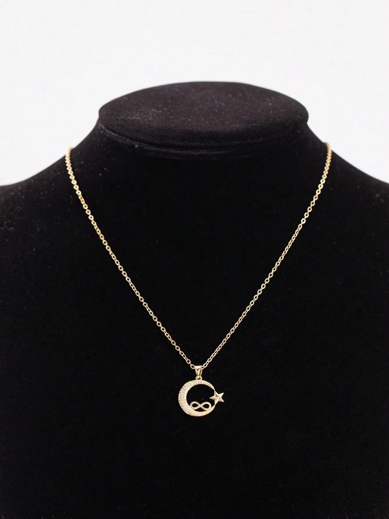Collana con Ciondolo Simbolo Infinito Luna e Stella per Donne, Gioielli Eleganti e di Lusso per Uso Quotidiano e Feste, Regalo Ideale per Lei