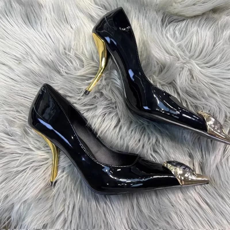 Hot Seller 2025 Ladies' Elegant Retro Pointed-toe Shallow Mouth Gemstone High-heeled Metal Patent Leather One-strap Heel Sandals