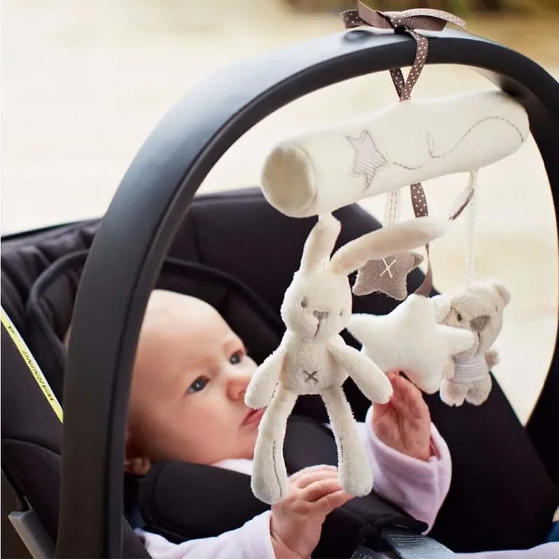 2025 Peluche caldo Simpatico Coniglio Stella Neonato Musica Appeso Letto Arredamento camera da letto Sedile di sicurezza Peluche Passeggino Accessori Regali