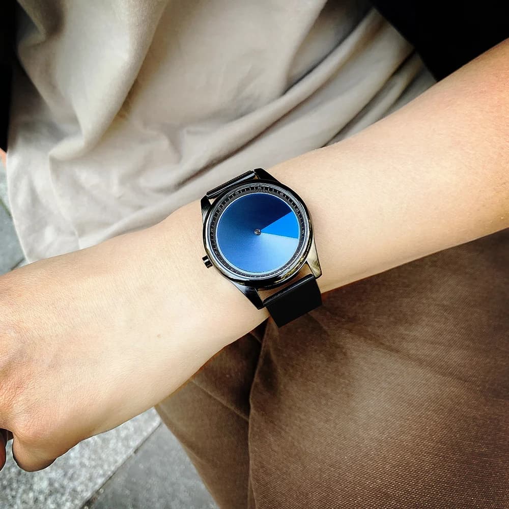 Enmex Individualization Special Drawing Wrist Watch Changing FromThe Cold Blue Design Quartz Way Watch Men's Watch
