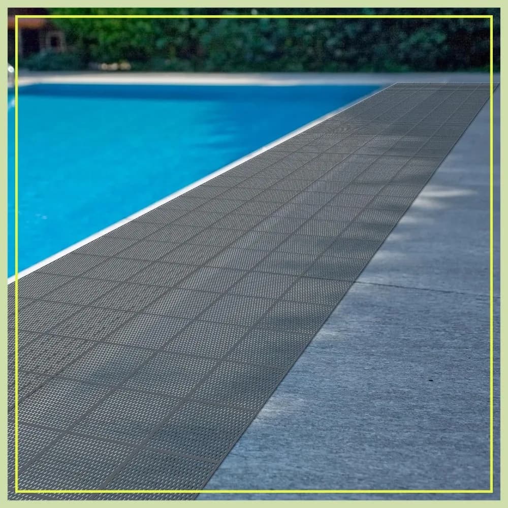 Tappetini Drenanti Antiscivolo in PVC a Rete Cava per Piscine, Tappeto a Rotolo per Esterni, Interni, Patio, Ristoranti, Bagni (1 x 30 piedi)