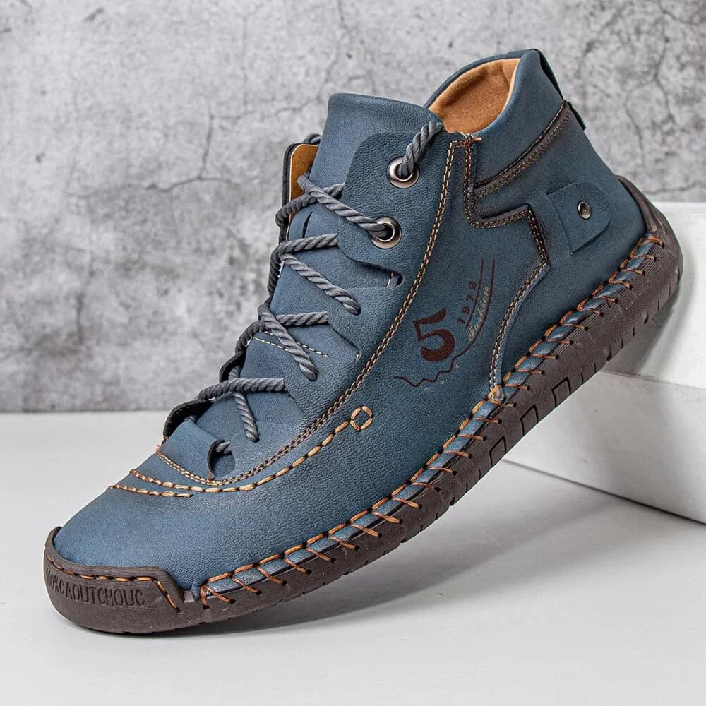 2026 Spring and Autumn New Men's Mid-top Simple Men's Boots Warm and Fashionable Lace-up Leather Boots, Large Size 38-48
