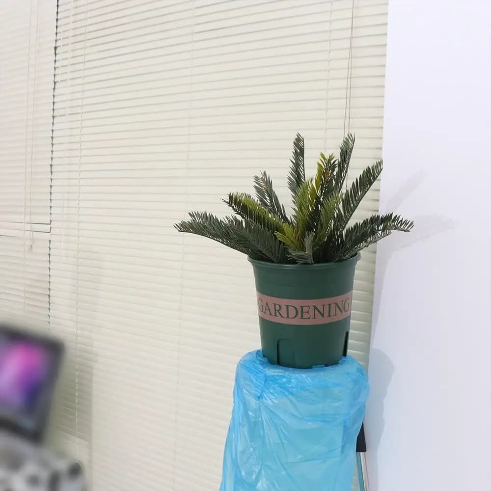 Ramo di Palma Artificiale da 45cm, Grandi Foglie di Palma da Cocco in Plastica, Pianta Tropicale Realistica, Piante Finte di Cocco per Decorazione Casa e Giardino
