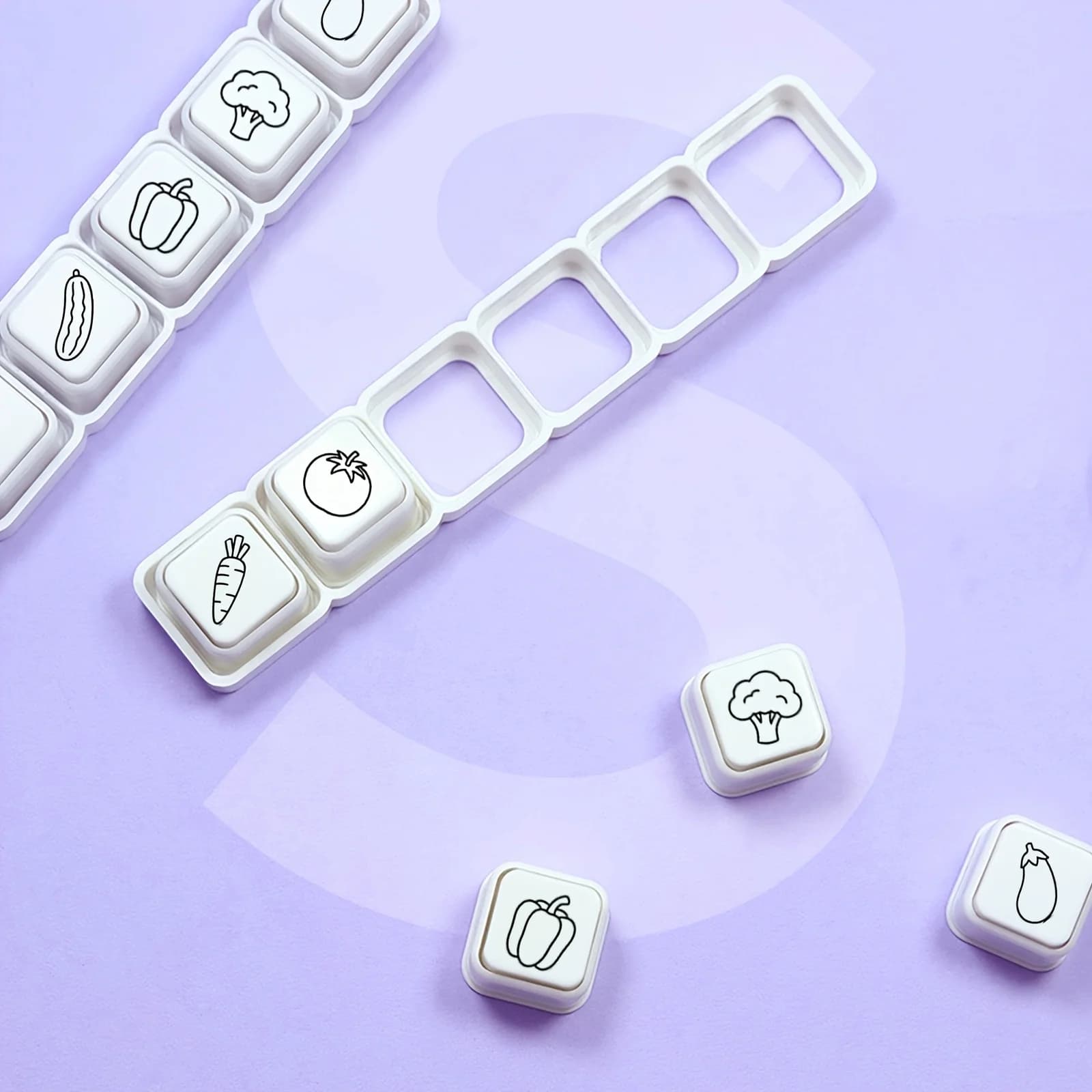 1set(6pcs) Cute Cartoon Press Stamps Set Mini DIY Decorative Stamps Practical Journal Stamps for Scrapbooking Diary Decoration