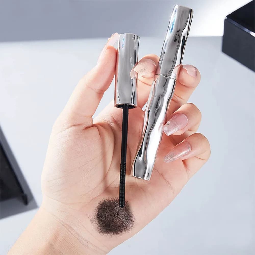 Mascara Nero 3D Naturale Impermeabile e Resistente al Sudore, Crema Non Sbavabile per Allungare le Ciglia, Cosmetico per il Trucco degli Occhi