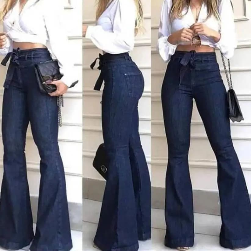 High Waist Wide Leg Denim Bell Bottoms Women's Jeans Micro Elasticity Belted Trendy Smart Style Blue Color Winter Collection