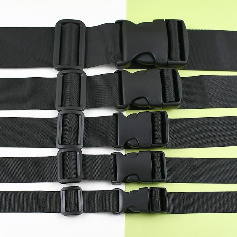 Accessori per la riparazione del cinturino con fibbia da 20-50 mm Fibbie a sgancio in plastica + Fettuccia in nylon nero al metro per collare di cane Regolare la chiusura a cursore