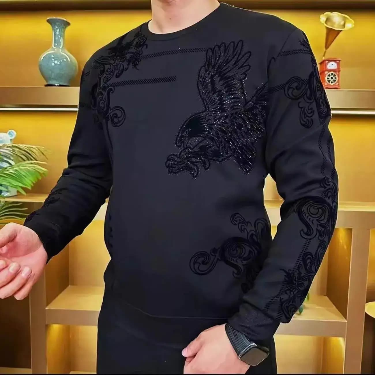2025 New Men's Fashionable Thickened Fleece Hoodie round Neck Sweatshirt Standard Fit Printed Polyester Casual Wear