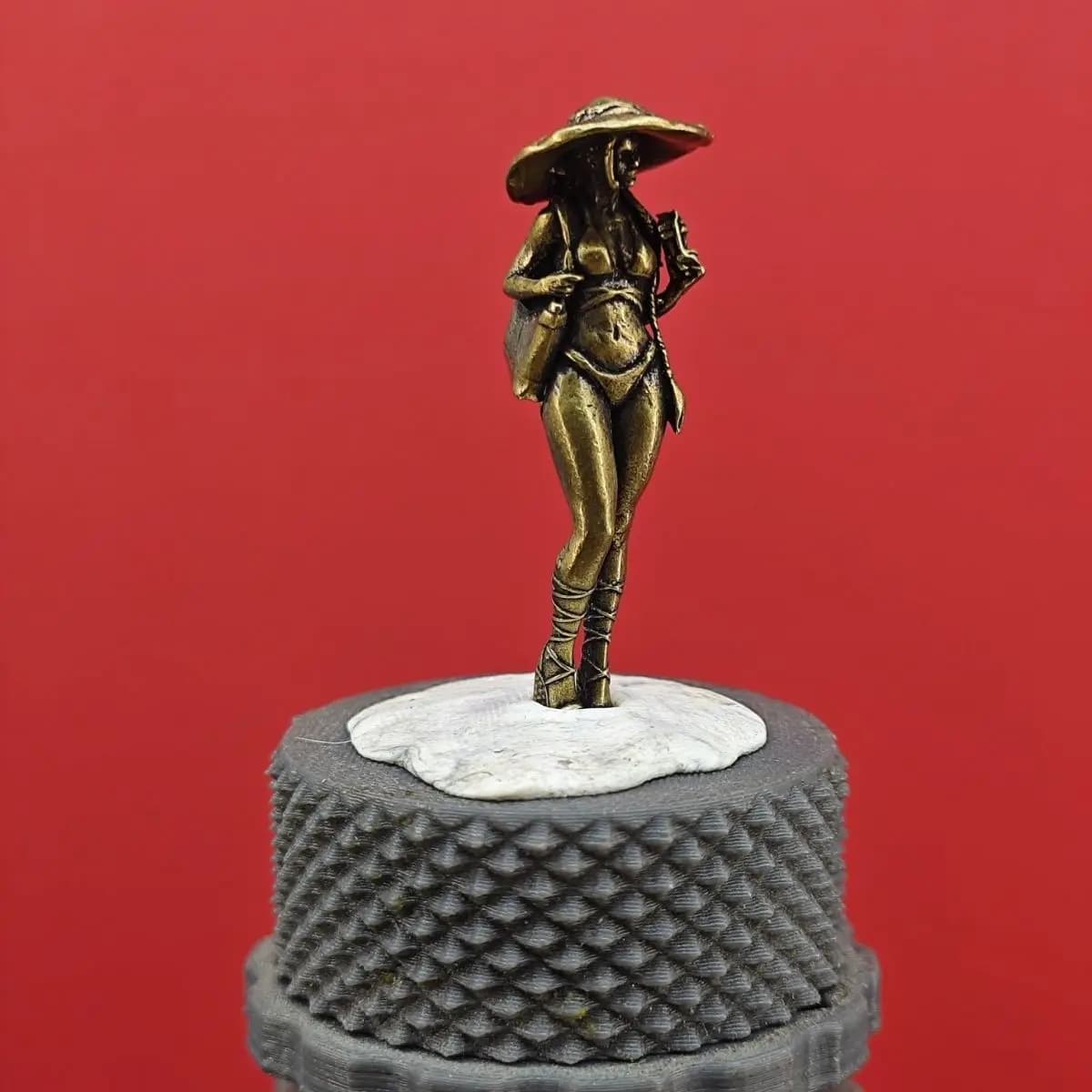 Modern Brass Sexy Beach Beauty bikini fashion miniature swimsuit landscape model car statue ornament
