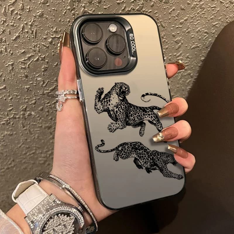 Vintage Leopard Line Art Phone Case For iPhone 16 15 14 13 12 11 Pro Max Matte Shockproof Cool Protective Cover