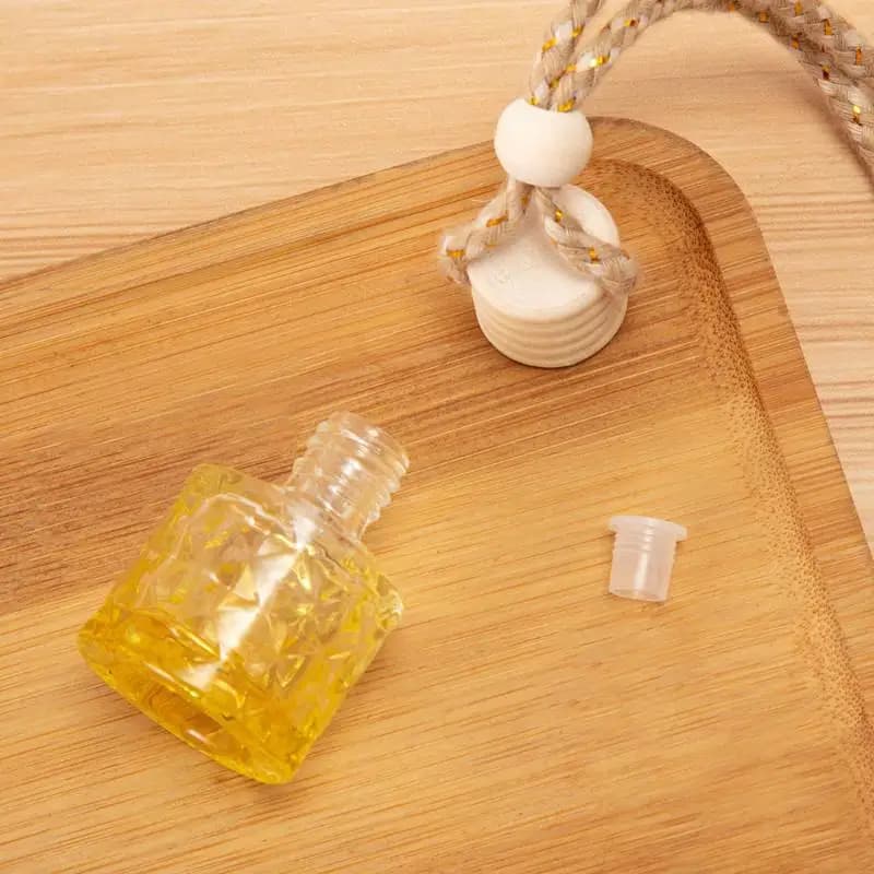 Bottiglia di diffusore di olio essenziale per auto ecologica Bottiglia di vetro di profumo con ciondolo per deodorante per auto vuoto con tappi in legno