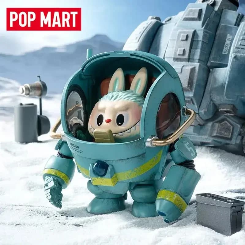 POP MART LABUBU THE MONSTERS x Kow Yokoyama Ma.K. Serie Trendy Blind Box Guess Bag Mystery Box, Statuette Anime Carine per Decorazione da Scrivania