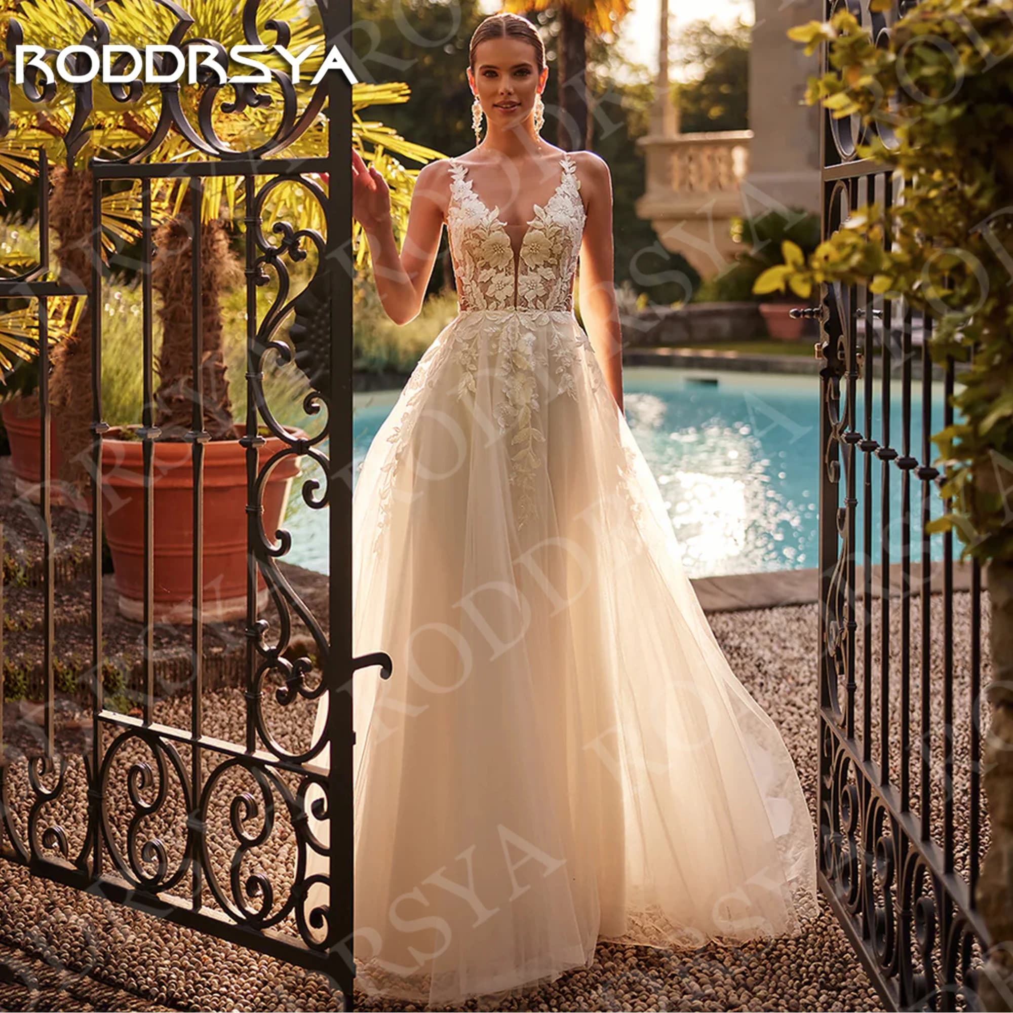 RODDRSYA eleganti abiti da sposa senza maniche per donna pizzo profondo scollo a v aperto indietro abito da sposa Tulle Beach matrimoni personalizzati Eleganti abiti da sposa senza maniche per la donna Pizzo Deep V-Nec