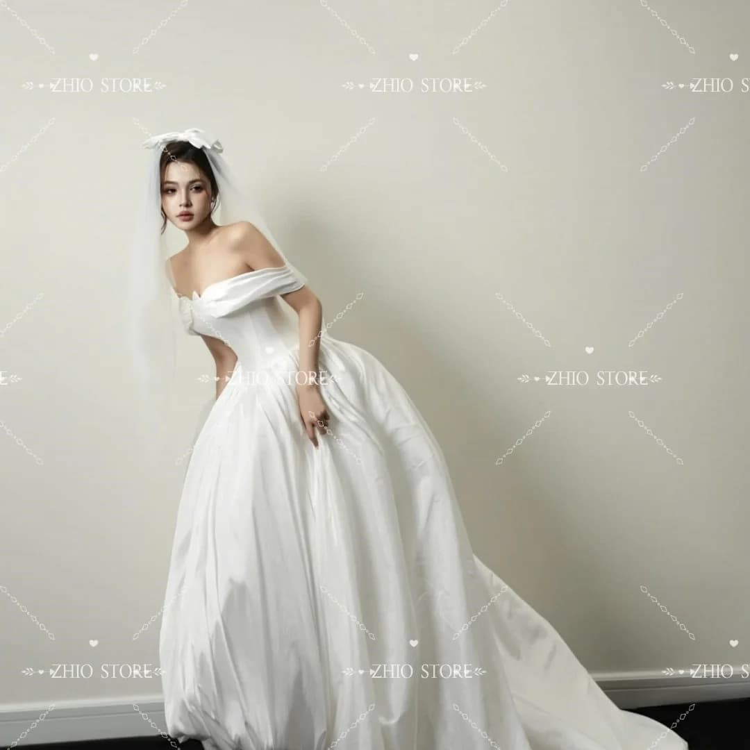 ZHIO Abito da cerimonia nuziale moderno avorio con spalle scoperte Abito da pendolo a sbuffo Corea Servizio fotografico Abito da ricevimento nuziale personalizzato
