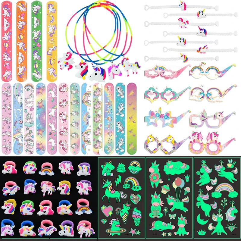 Set di giocattoli a tema unicorno Braccialetti con unicorno arcobaleno Anello Tatuaggi Adesivi Puzzle Giocattoli per bambini Regalo per feste di compleanno Riempitivi Pinata