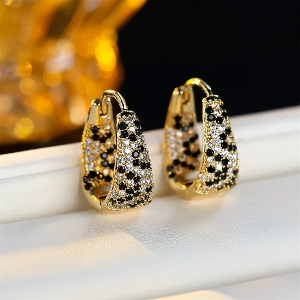 Retro Black Crystal White Zircon Tiny Round Stone Hoop Earrings For Women Trendy Gold Color Ear Buckle Wedding Jewelry Gift